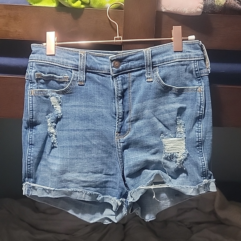 Hollister jean shorts